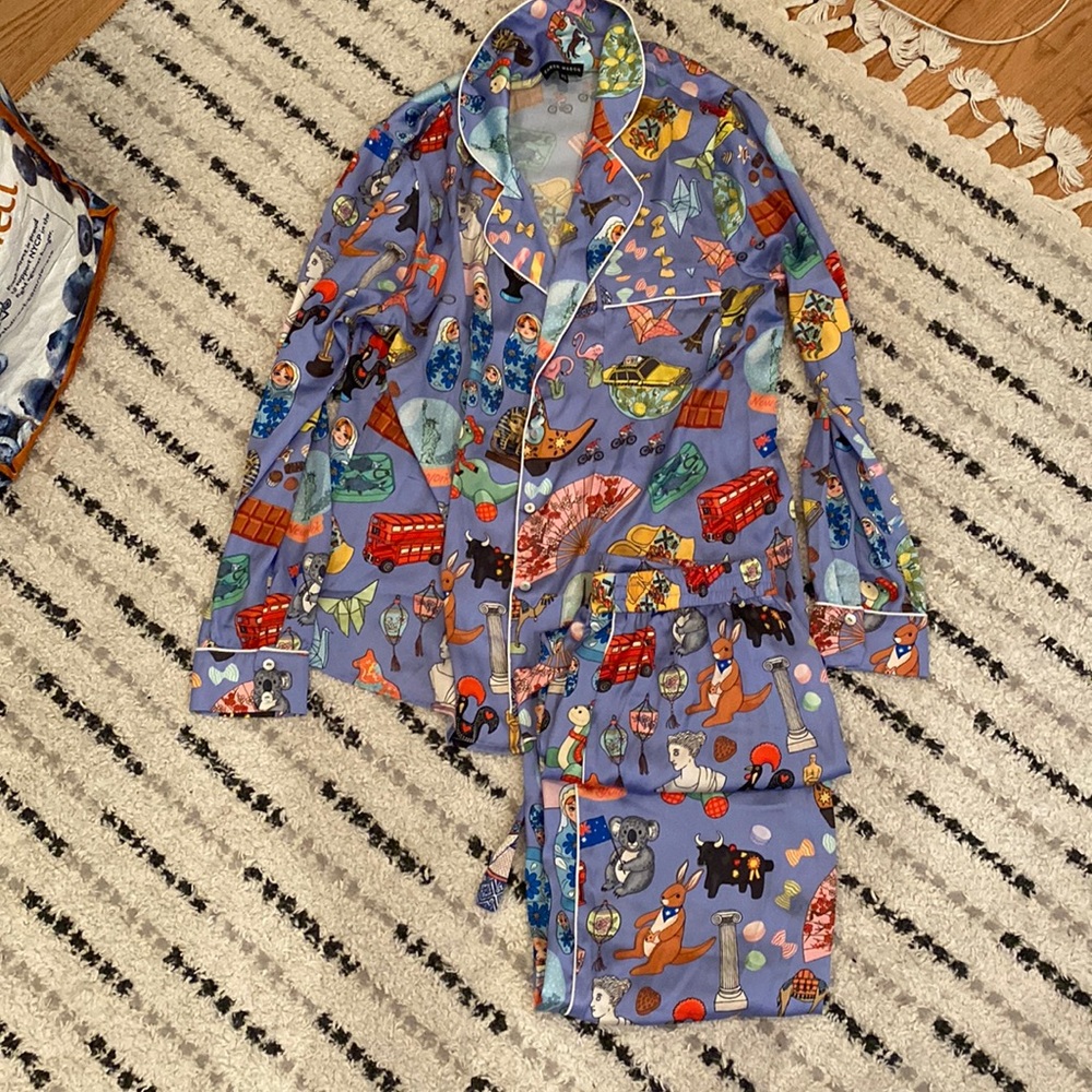 Karen mabon silk long pants and shirt pajama  set